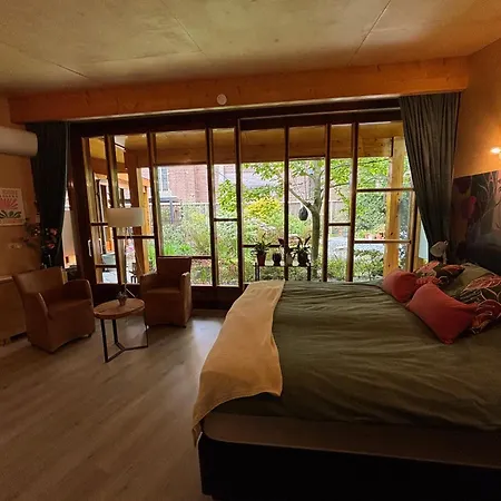 De Wetenschap Panzió