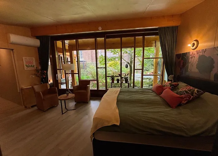 De Wetenschap Panzió